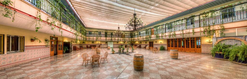 Hotel Sandra الكالا ذي غواذَيْرا المظهر الخارجي الصورة