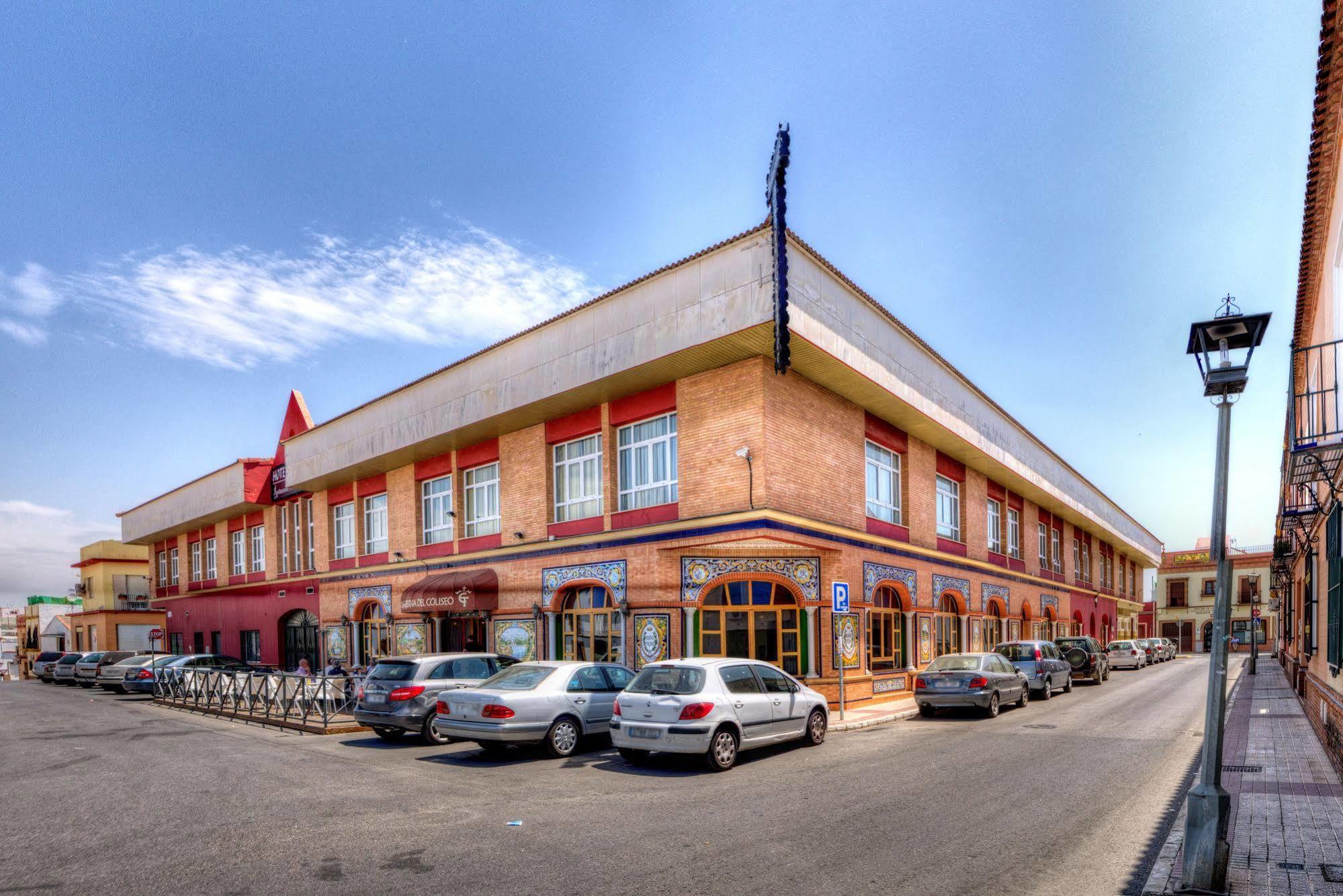 Hotel Sandra الكالا ذي غواذَيْرا المظهر الخارجي الصورة